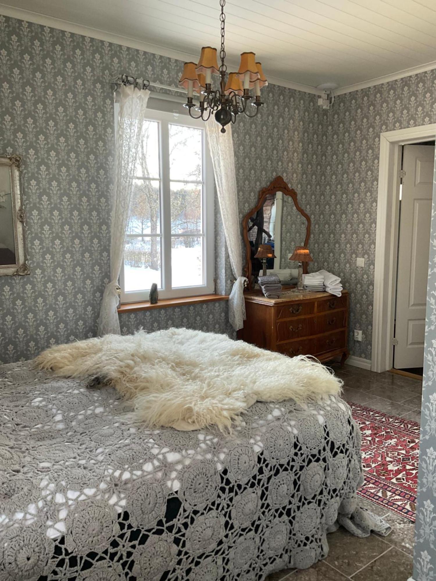 Snaellfaell Country Living - Akerbo Gard Charmigt Renoverad Flygel Kristinehamn Ngoại thất bức ảnh